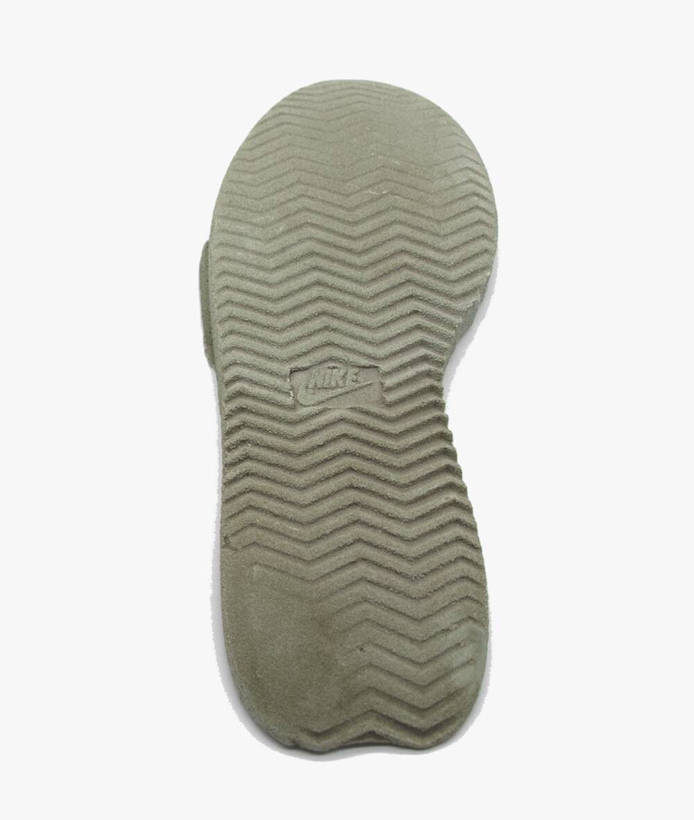 imprint of shoe using Trackrite Forensics Casting Material